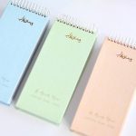 سررسید تو دو لیستی 8 * 17 سیمی طرح یه سال خوب رنگی 1403