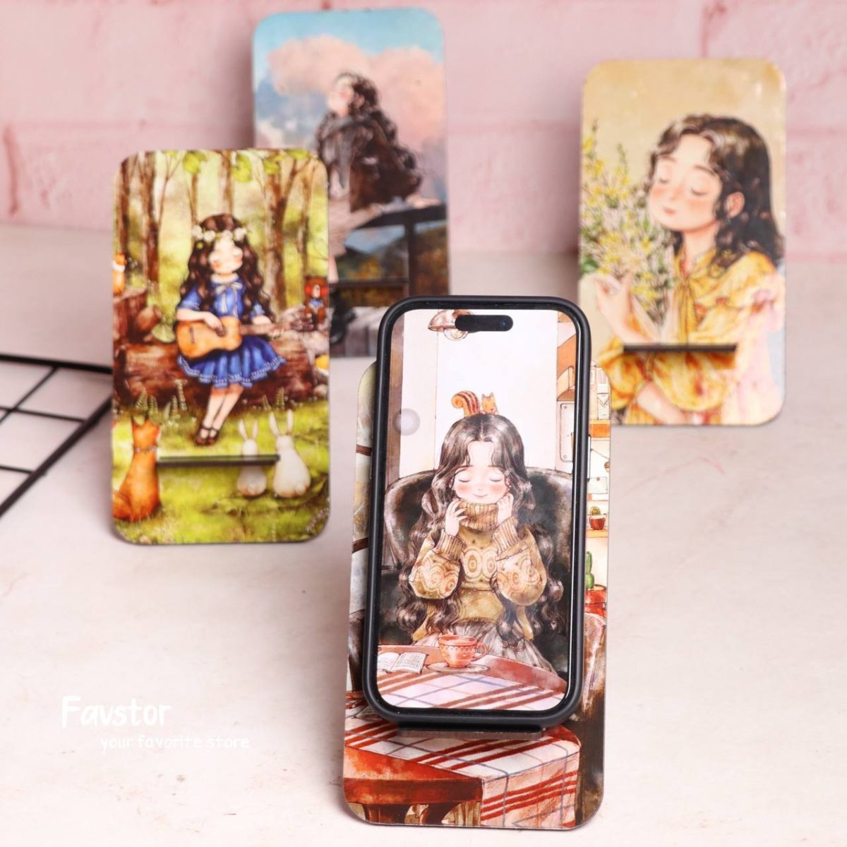 استند چوبی موبایل طرح دختر Forest Girl - Image 1