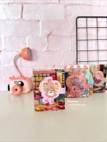 دفترچه جلد مگنتی JINGU طرح دختر انیمه FLOWER SHOP کد 2812 - Image 12