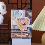 دفترچه جلد پفکی مگنتی JINGU طرح دختر FLOWER SHOP کد 6912 - Image 6