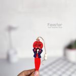 آویز چوبی کوله طرح دختر یلدایی - Image 4