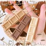 شانه آویزدار تاشو XIUDOU طرح شکلات کد 003