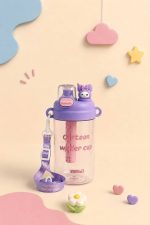 قمقمه فیلتر دار بند دار طرح کرومی و Sanrio کد 8006 - Image 6