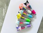 مینی خودکار 4 رنگ طرح کرومی و Sanrio دوناتی - Image 2